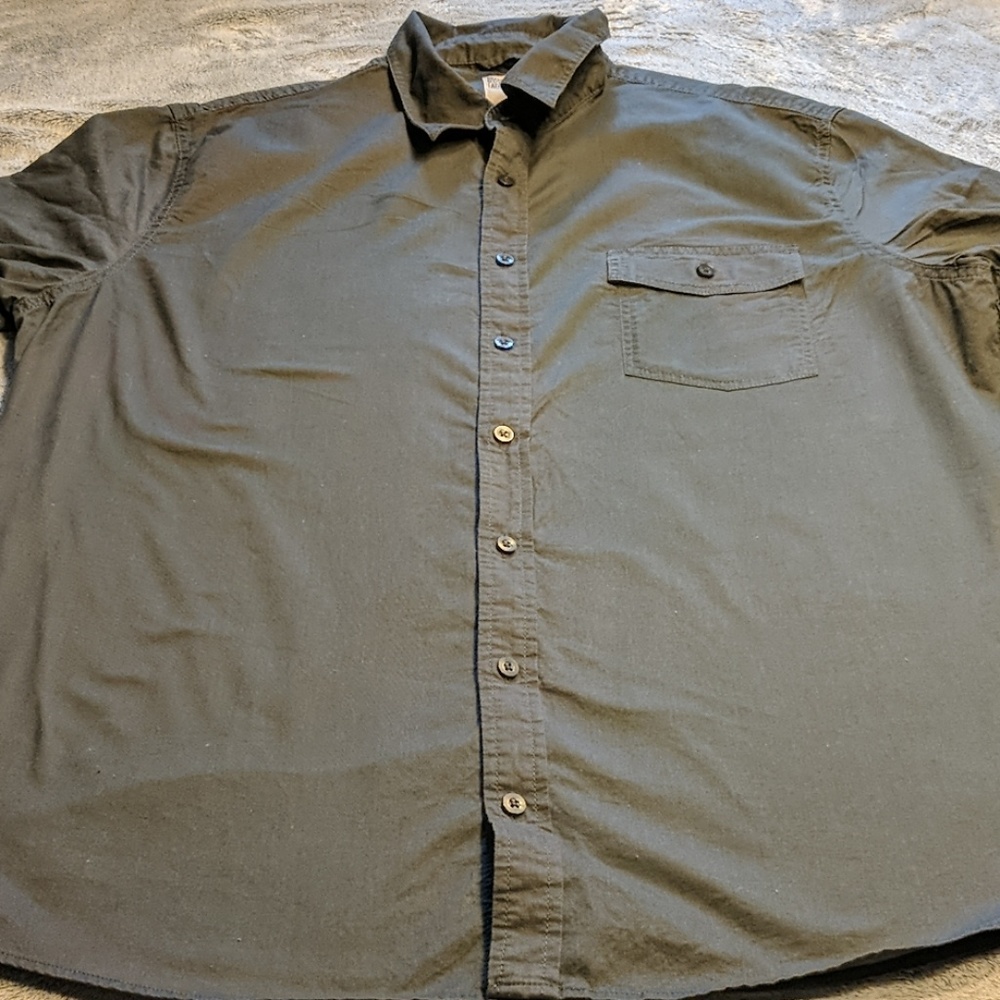 Mossimo short sleeve button down shirt - Picture 1 of 3